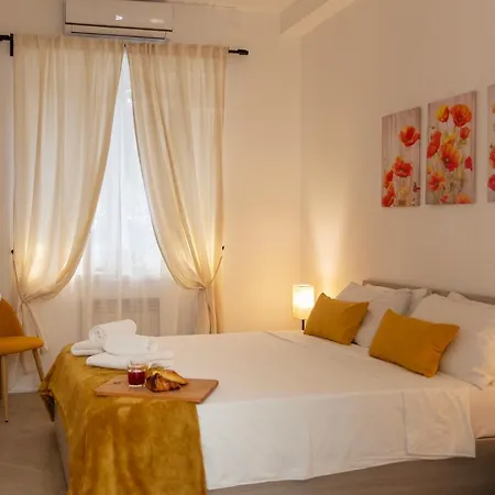 Apartment Domus Opimiani Rome